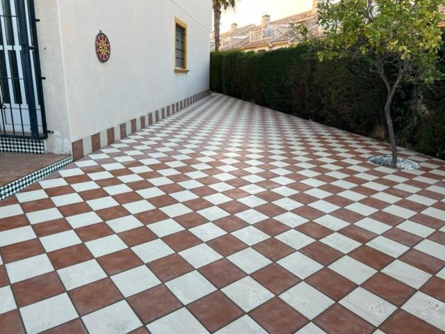 Vila Pool-Side Townhouse In Cabo Roig Orihuela Exteriér fotografie